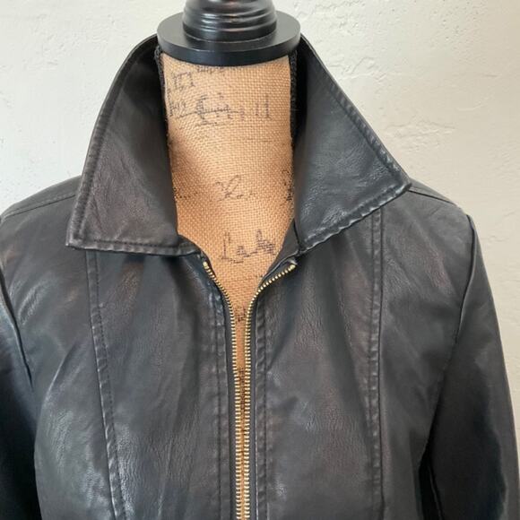 Vintage 90s Black vegan leather jacket Moto zip silver hardware bomber Y2K Small - Picture 6 of 11